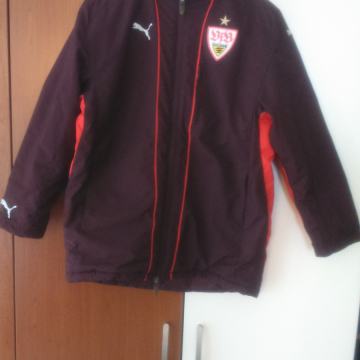 Bunda Puma 152 (146 - 158),vrhunska uradna oprema FC Stuttgart,otroška