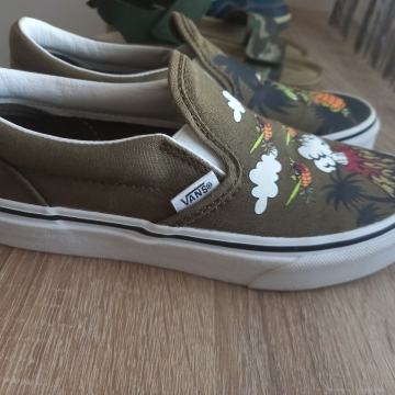 Vans otroški natikači št. 34