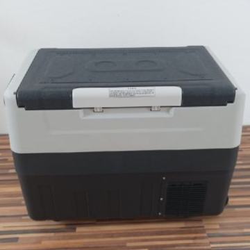 NOV 45L 12V 24V 220V prenosni kompresorski hladilnik hladilna skrinja