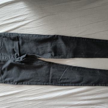 Črne jeans hlače C&A 146