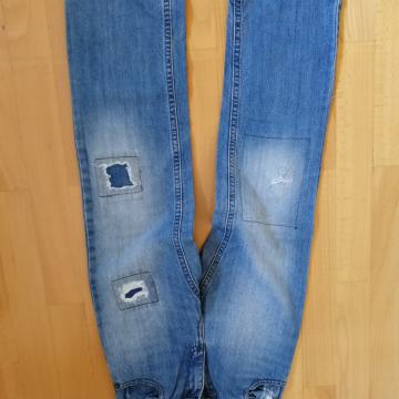 JEANS HLAČE 126 CM