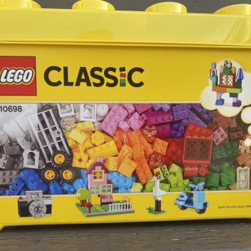 LEGO Classic 10698 – Velika ustvarjalna škatla s kockami