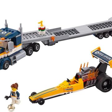 Lego kocke Dragster Transporter 60151