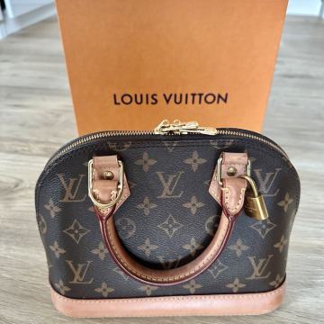 Louis Vuitton Alma BB monogram