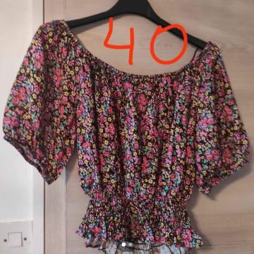 NOVO bluza št.40 (8€)