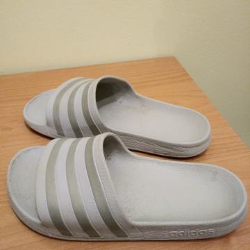 ADIDAS natikači