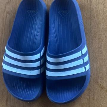 Natikači Adidas