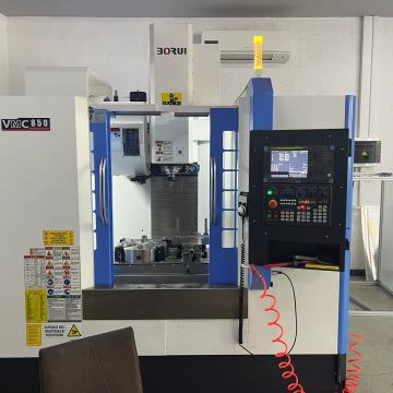 CNC rezkalni stroj Borui VMC 850 *NOVO*