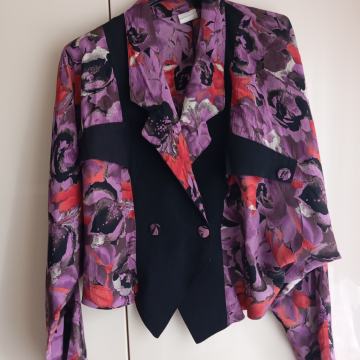 VINTAGE ČRNO PISAN VISKOZA BLAZER/SUKNJIČ 46/48