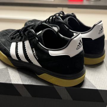 Adidas HB Spezial 44 2/3