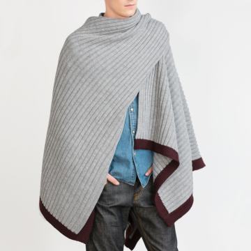 Poncho znamke ZARA unisex