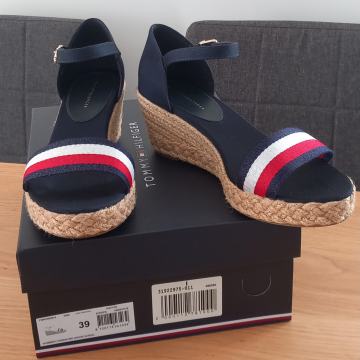 Sandali Tommy Hilfiger 39