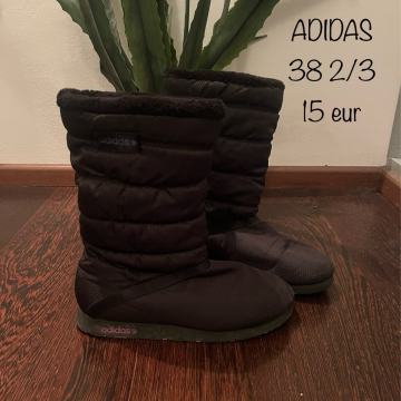 Škornji Adidas, velikost 38 2/3