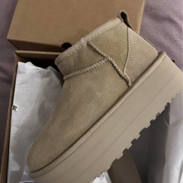 Ugg Ultra Mini Platform