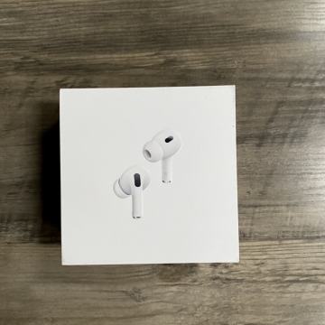 Nove, neodprte slušalke AirPods Pro 2, v garanciji