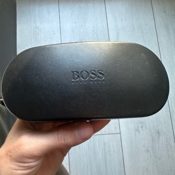 Hugo Boss etui za očala