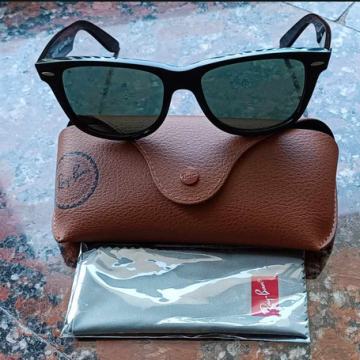 Sončna očala Ray Ban Wayfarer RB2140-901