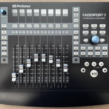 PRESONUS FADERPORT 8 - DAW &amp;amp; MIDI CONTROLLER