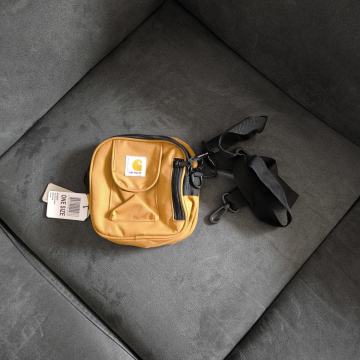 NOVO Carhartt Essential Bag torbica za čez rame.