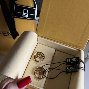 F Is Fendi Earrings Novi FENDI uhani