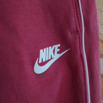 Nike spodnji del trenerka, št,  xs