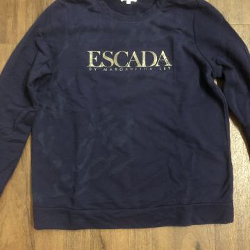 Sportni pulover Escada