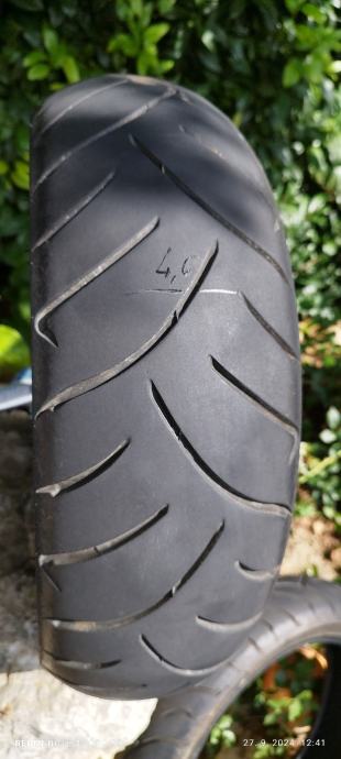 Moto pnevmatika Dunlop 150/70/13 poletna Količina: 1