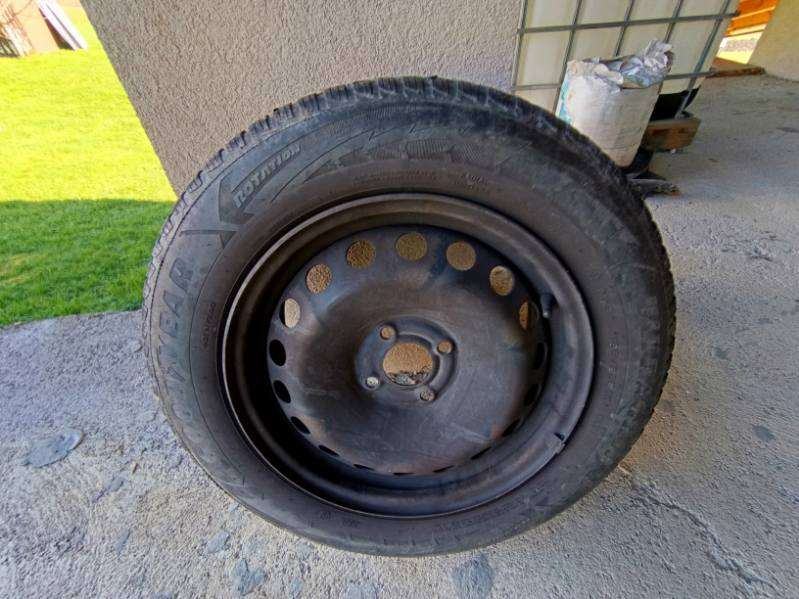 Pnevmatike Goodyear 195/65/15 celoletna Količina: 4