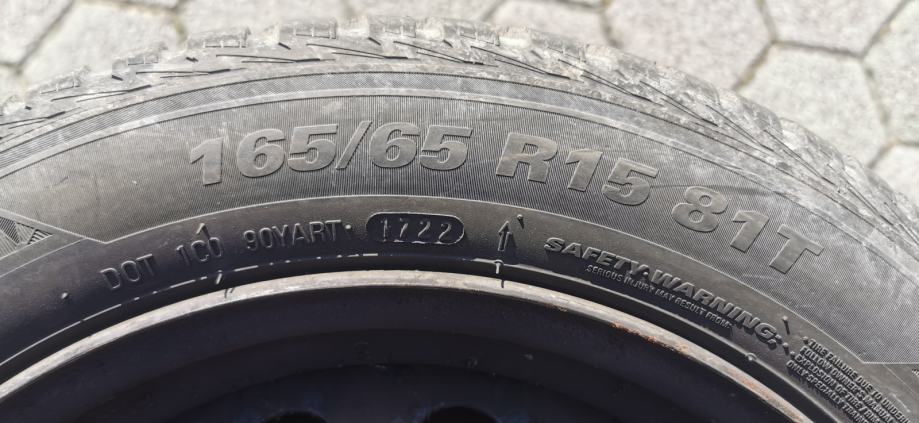 Pnevmatike Kumho 165/65/15 celoletna Količina: 4