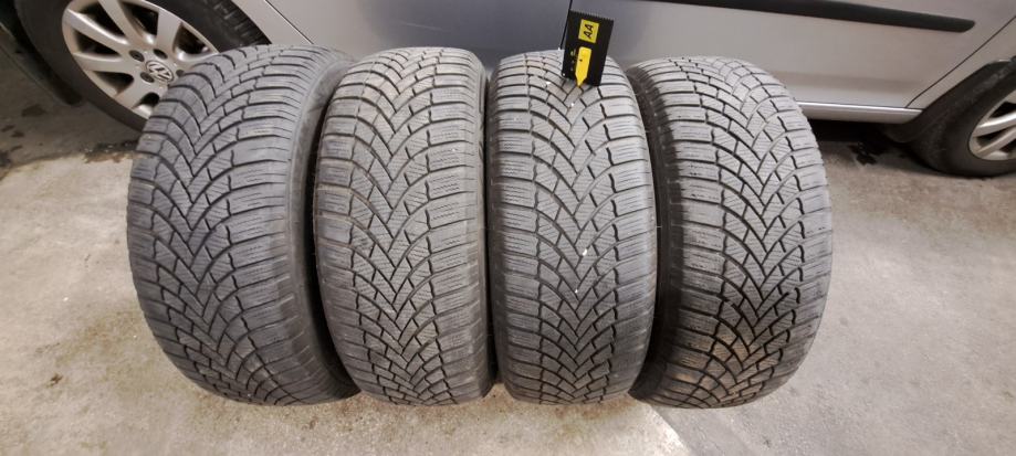 Pnevmatike Bridgestone 205/55/16 celoletna Količina: 4