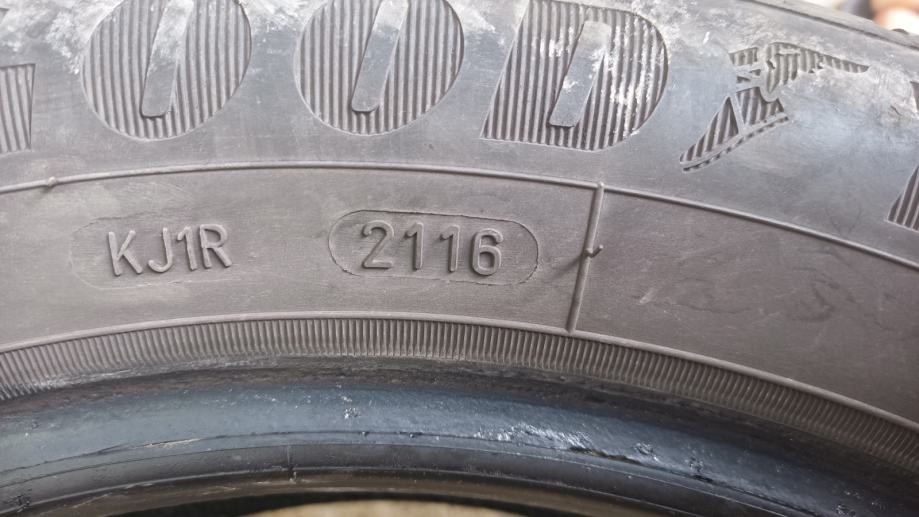 Pnevmatike Goodyear 195/55/16 poletna Količina: 1