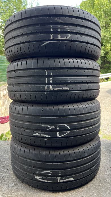 4 x Sava Intensa poletna(UHP2 FP) ; 235/45R17  97Y XL  /  0923