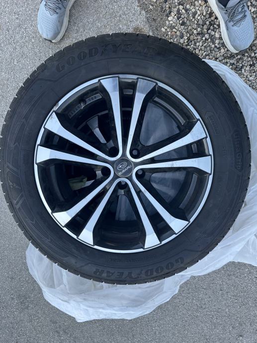 Goodyear UltraGrip Performance+ SUV 225/60/17 celoletna Količina: 4