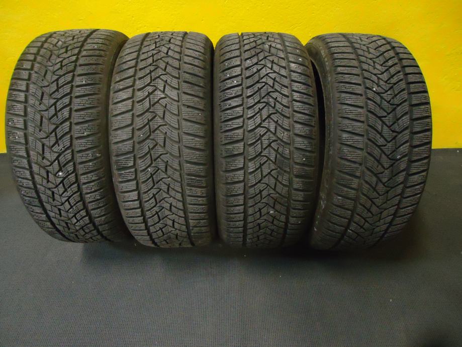 Pnevmatike Dunlop 225/45/17 zimska Količina: 4 8+ MM