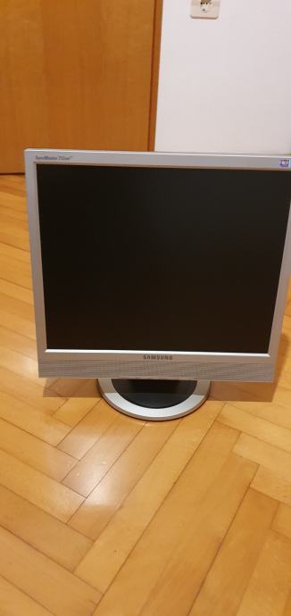 Monitor Samsung SyecMaster 713BM