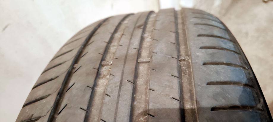 Pnevmatike Pirelli Cinturato P7 225/45/18 poletna Količina: 4