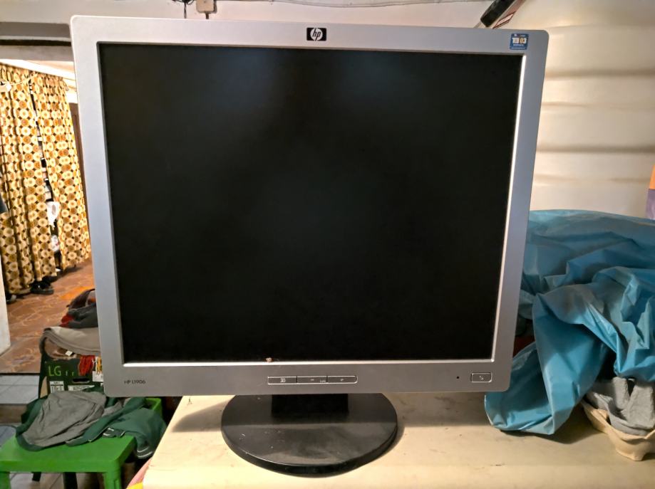 Hp monitor 19"