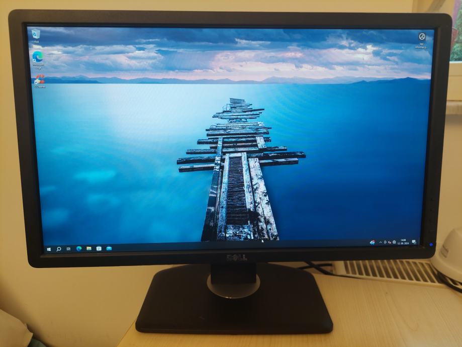 Odlični IPS monitor DELL U2312HM