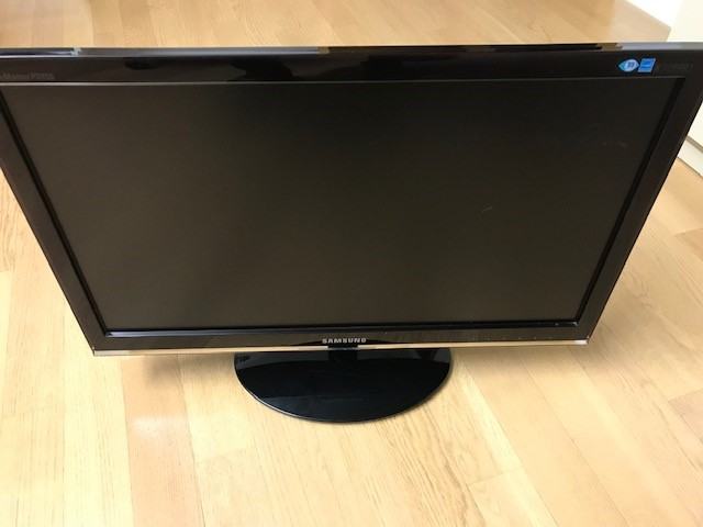 monitor LCD 24" Samsung P2450H