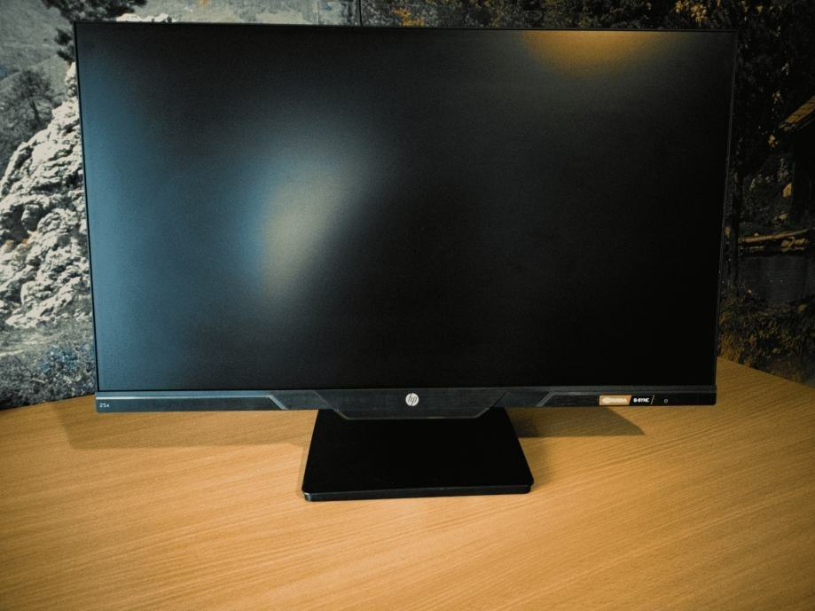 monitor-hp-25x-144hz-1ms-e-pod-garancijo