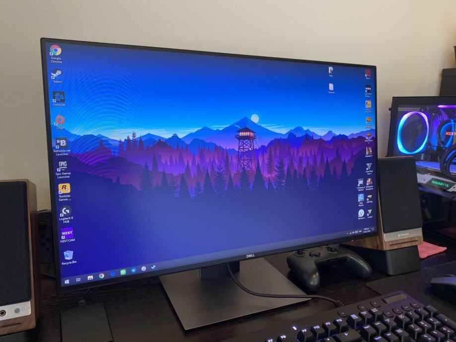 USB-C Monitor: Dell u2419hc