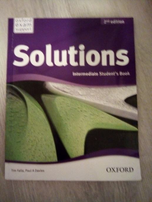 Solutions Intermediate Students Book