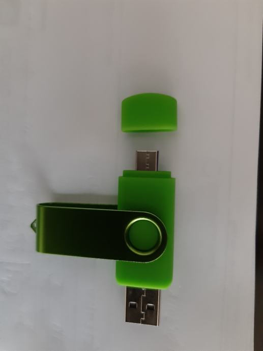 NOVI USB KLJUČEK-128 GB + HUAWEI PRIKLJUČEK