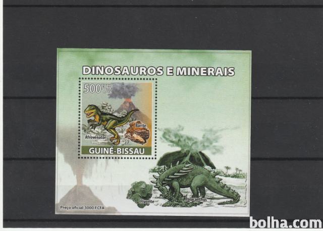 Gvineja Bissau DINOZAVRI IN MINERALI BLOK