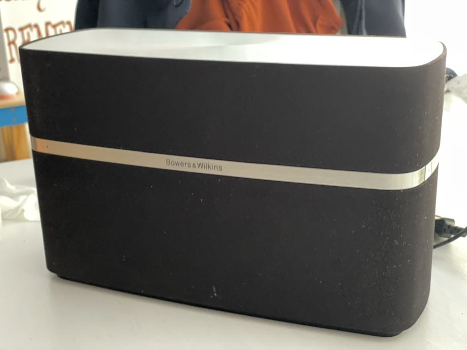 Bowers & Wilkins A5 airplay wireless zvočnik