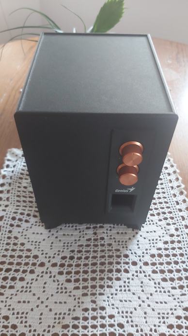 Woofer Genius SW 360, Zvočnik Bass Wufer