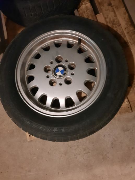 Bmw e36 2x Platišča 15'' luknje 5x120,