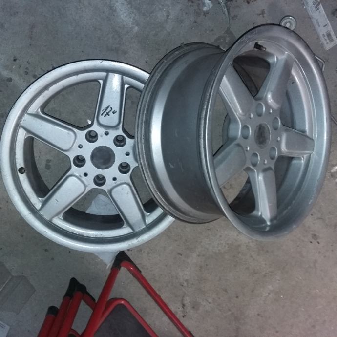 BMW E36 /S3 Alutec Schnitzer style Platišča 17'' luknje 5x120 ET10