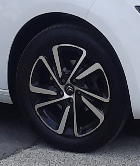 KUPIM ALU PLATIŠČA 17" 5x108 ET50 ZA CITROEN C4 SPACETOURER