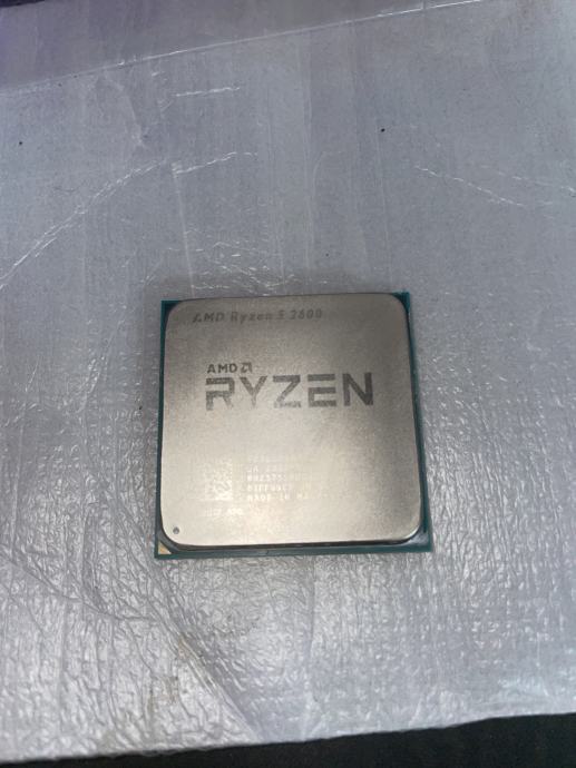 AMD RYZEN 2600